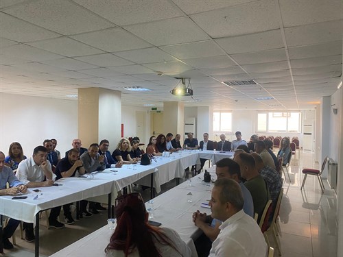 KAYMAKAMIMIZ BAŞKANLIĞINDA OKUL MÜDÜRLERİ İLE 29 EKİM CUMHURİYET BAYRAMI KUTLAMA TOPLANTISI YAPILDI