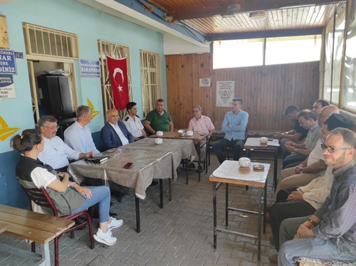 Kaymakamımız Sayın Osman Aslan CANBABA Daire Amirlerimizle birlikte KARAPINAR köyünde vatandaşlarla buluştu.